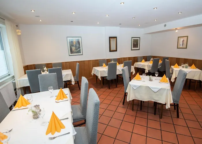 Neckarperle 3* Edingen-Neckarhausen